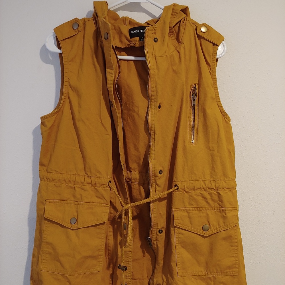 Zenana Outfitters Anorak Vest